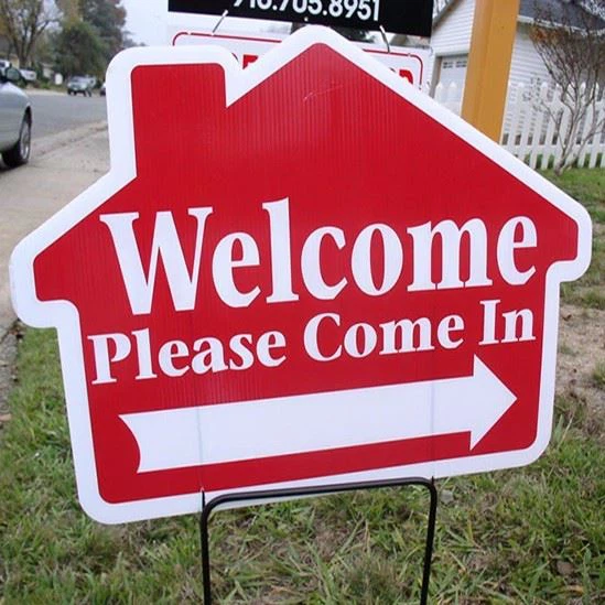 Outdoor Coroplast Yard Lawn Signs
